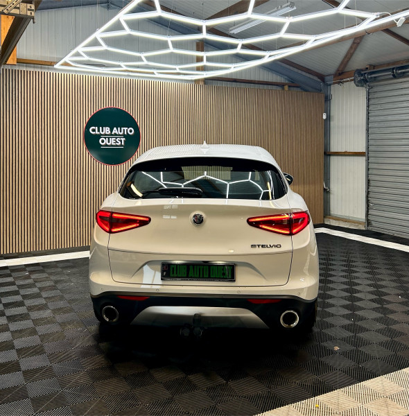 ALFA ROMEO STELVIO - Photo 6