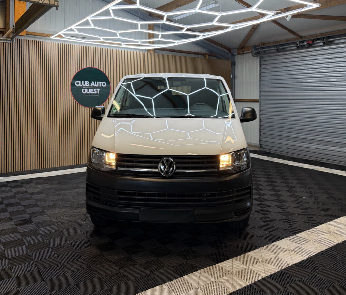 VOLKSWAGEN TRANSPORTER FG - Photo 2