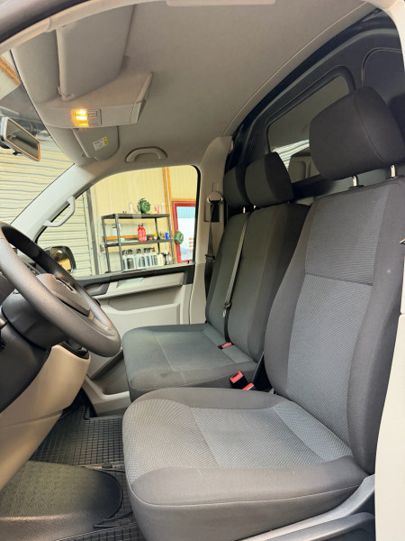 VOLKSWAGEN TRANSPORTER FG - Photo 8