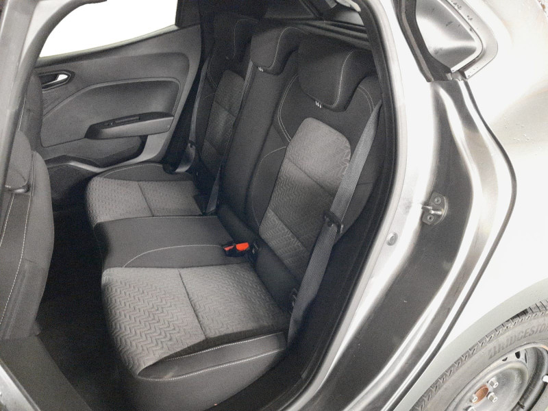 RENAULT CLIO V - Photo 11