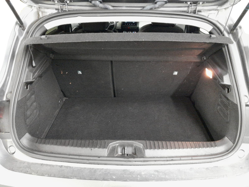 RENAULT CLIO V - Photo 12