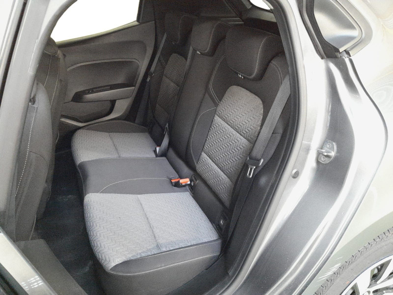 RENAULT CLIO V - Photo 11