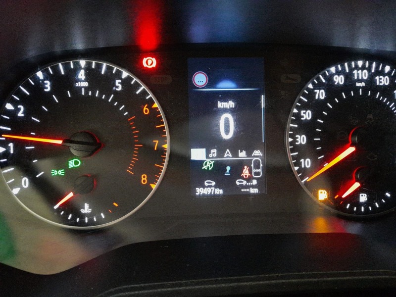 RENAULT CLIO V - Photo 13