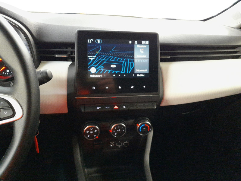 RENAULT CLIO V - Photo 14