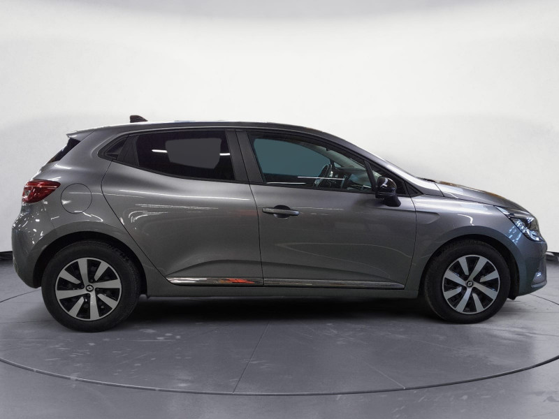 RENAULT CLIO V - Photo 6