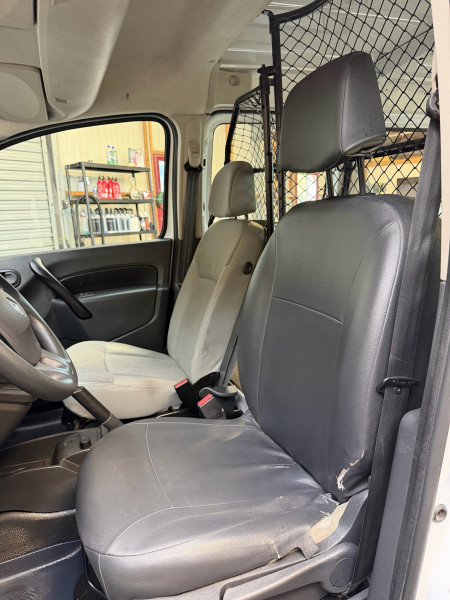 RENAULT KANGOO II EXPRESS - Photo 10