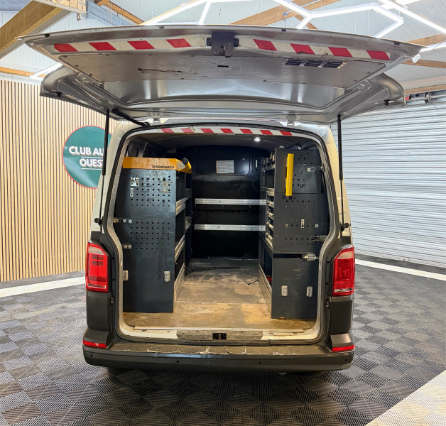 VOLKSWAGEN TRANSPORTER FG - Photo 10