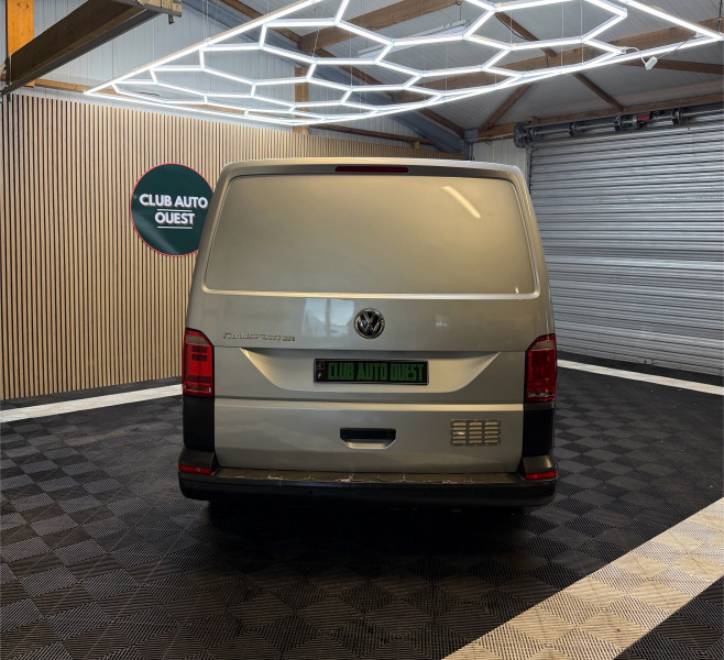 VOLKSWAGEN TRANSPORTER FG - Photo 6