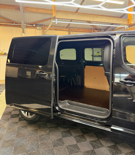 PEUGEOT EXPERT FG - Photo 16