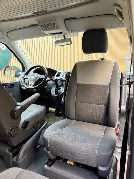 VOLKSWAGEN CALIFORNIA - Photo 14