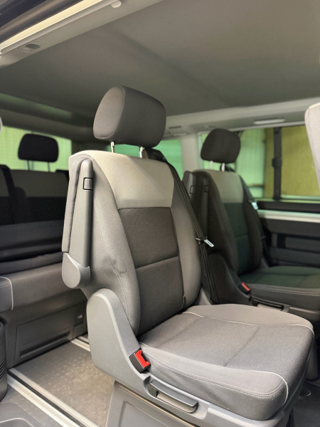 VOLKSWAGEN CALIFORNIA - Photo 15