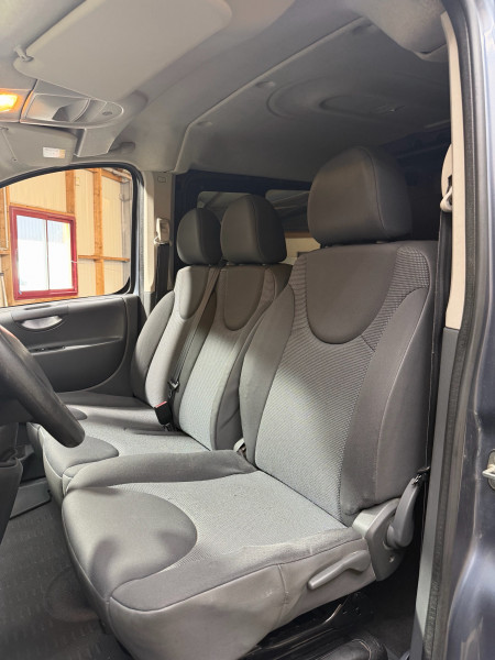 PEUGEOT EXPERT FG - Photo 11