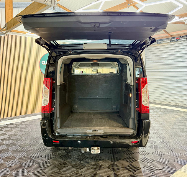 PEUGEOT EXPERT FG - Photo 11