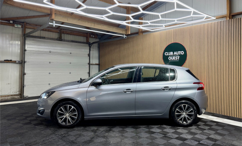 PEUGEOT 308 - Photo 3
