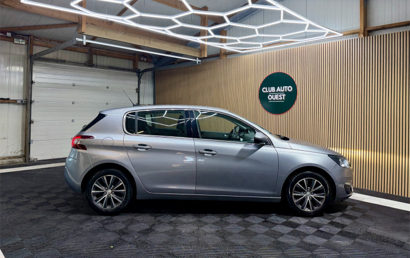 PEUGEOT 308 - Photo 4