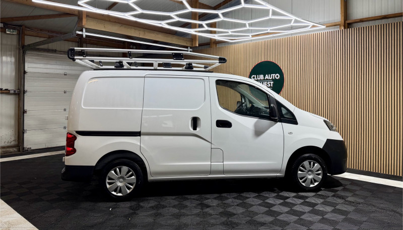 NISSAN NV200 - Photo 4
