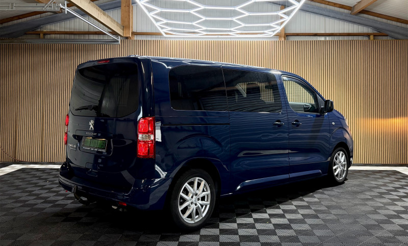 PEUGEOT TRAVELLER - Photo 5