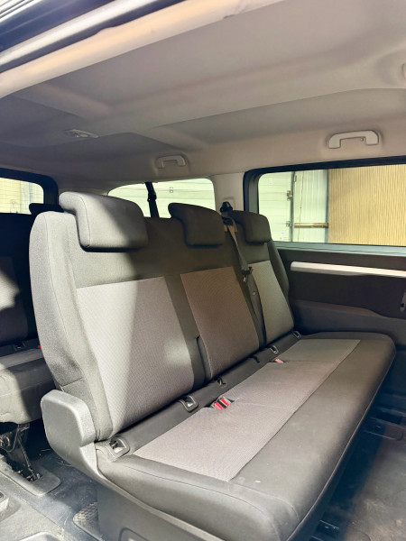 PEUGEOT TRAVELLER - Photo 12