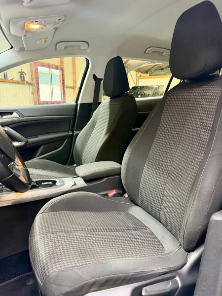 PEUGEOT 308 - Photo 10