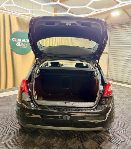 PEUGEOT 308 - Photo 12