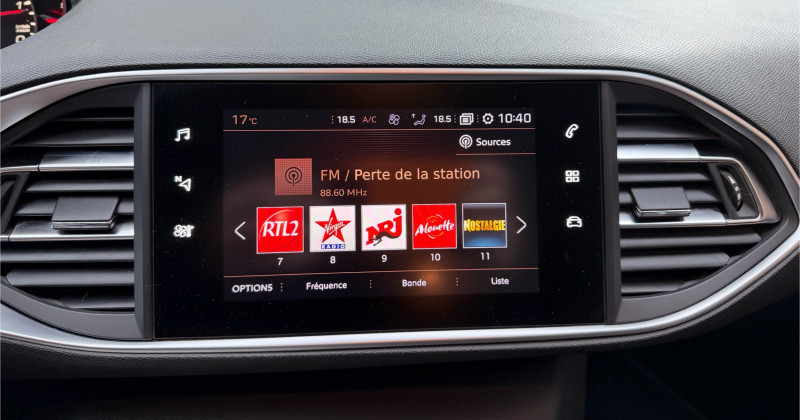 PEUGEOT 308 - Photo 9